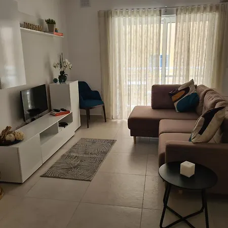 Apartament Modern-studio In Qawra Malta